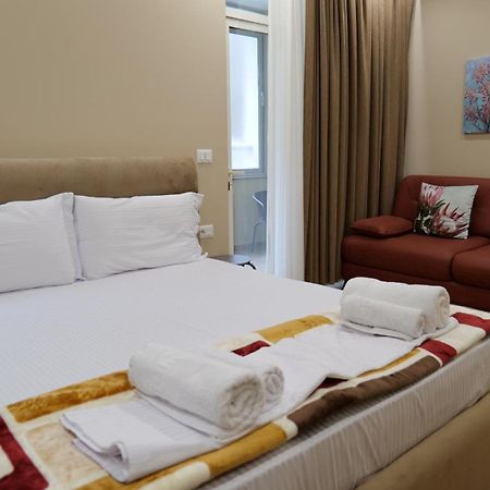 Kristi Apartments 03 Тирана Экстерьер фото