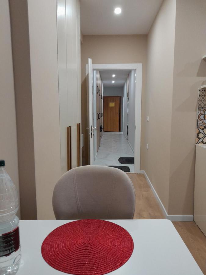 Kristi Apartments 03 Тирана Экстерьер фото