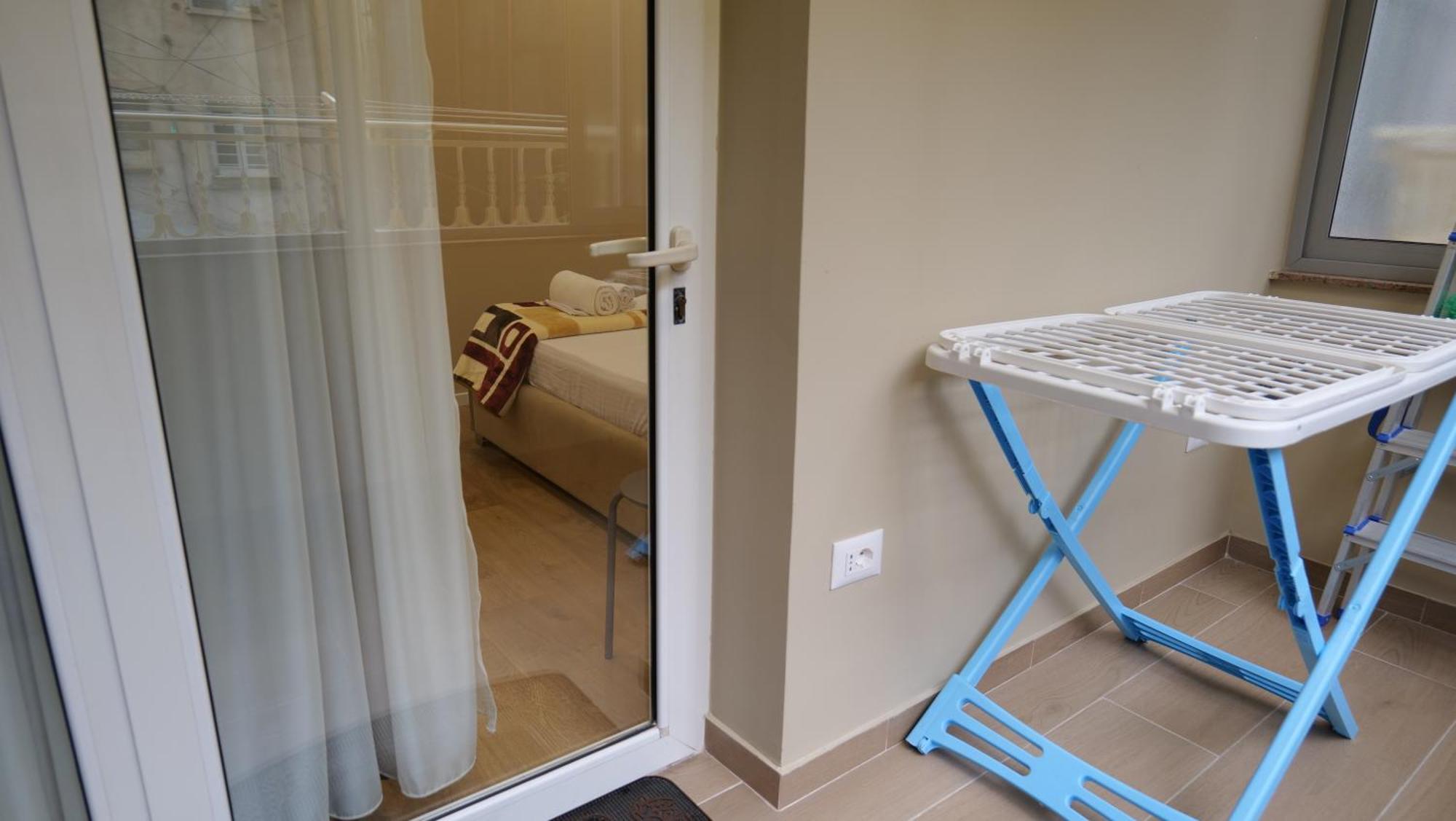 Kristi Apartments 03 Тирана Экстерьер фото